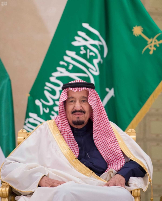 الملك سلمان يشرف مادبة الغداء التي أقامها ولي عهد الكويت.jpg11