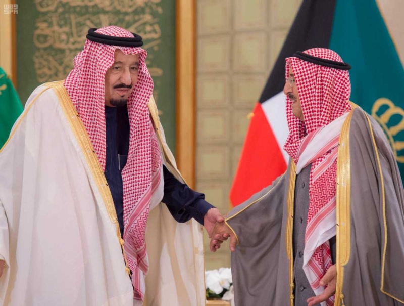 الملك سلمان يشرف مادبة الغداء التي أقامها ولي عهد الكويت.jpg5