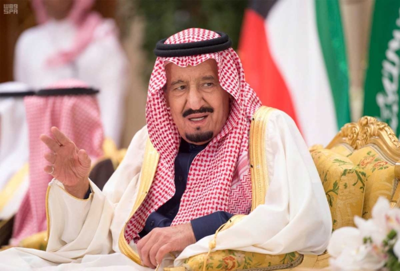 الملك سلمان يشرف مادبة الغداء التي أقامها ولي عهد الكويت.jpg8