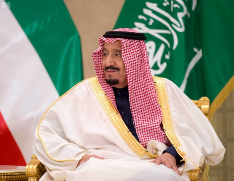 الملك سلمان يشرف مادبة الغداء التي أقامها ولي عهد الكويت.jpg9