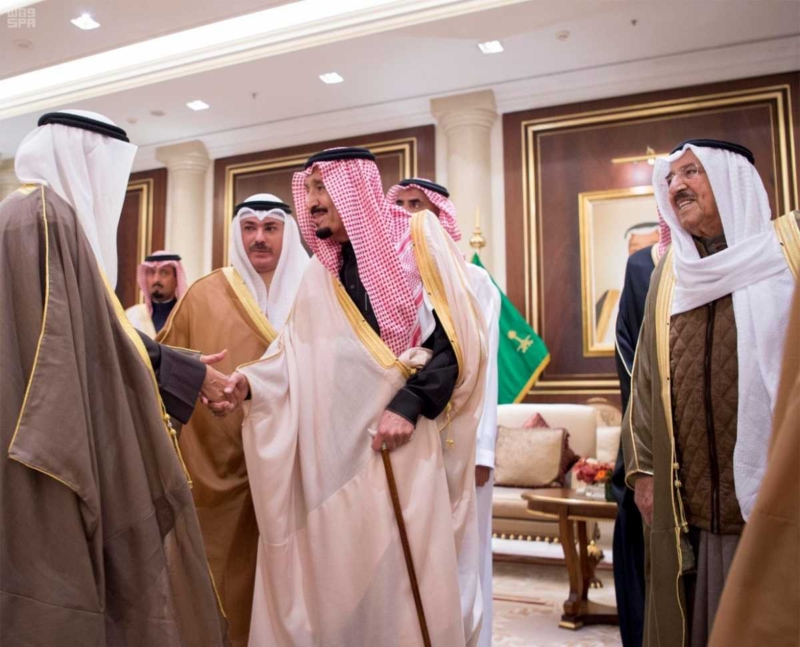 الملك سلمان يصل اإلى الكويت.jpg4