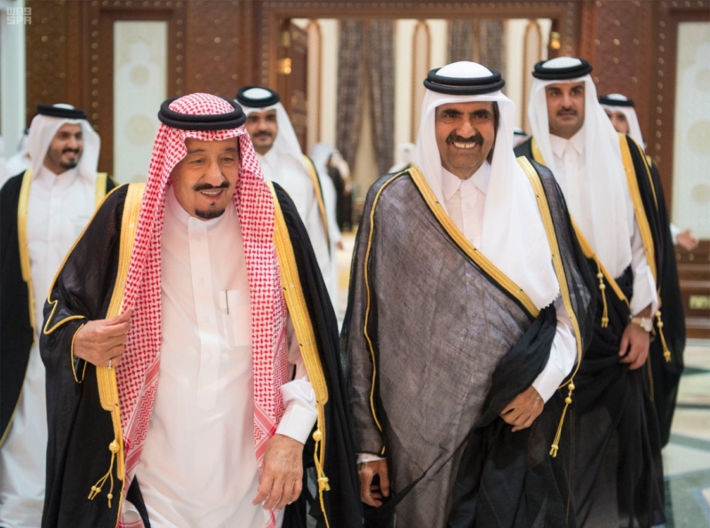 الملك سلمان يعزي امير قطر 2