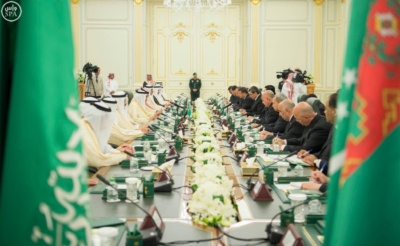الملك سلمان يعقد جلسة مباحثات مع الرئيس التركمانستي.jpg11