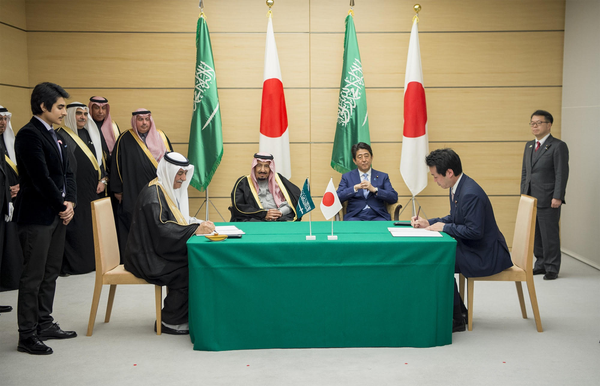 في حضرة الملك .. توقيع 4 مذكرات تعاون بين السعودية واليابان لتنفيذ الرؤية المشتركة
