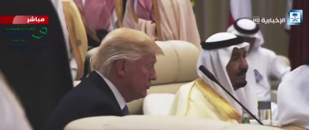 الآن.. الملك سلمان وترامب يرأسان القمة الخليجية الأميركية