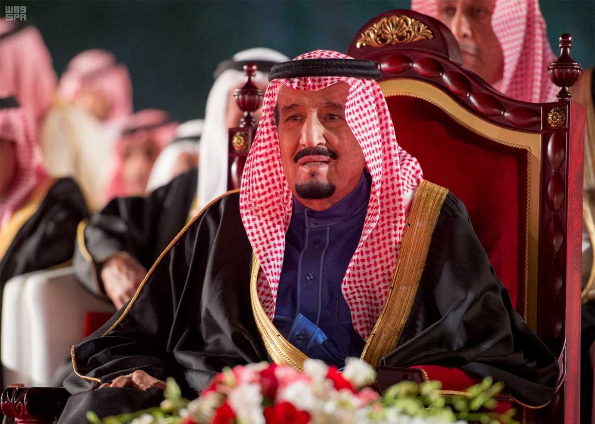 #خادم_الحرمين يستقبل ملك البحرين ويشرف مأدبة غداء رئيس الوزراء
