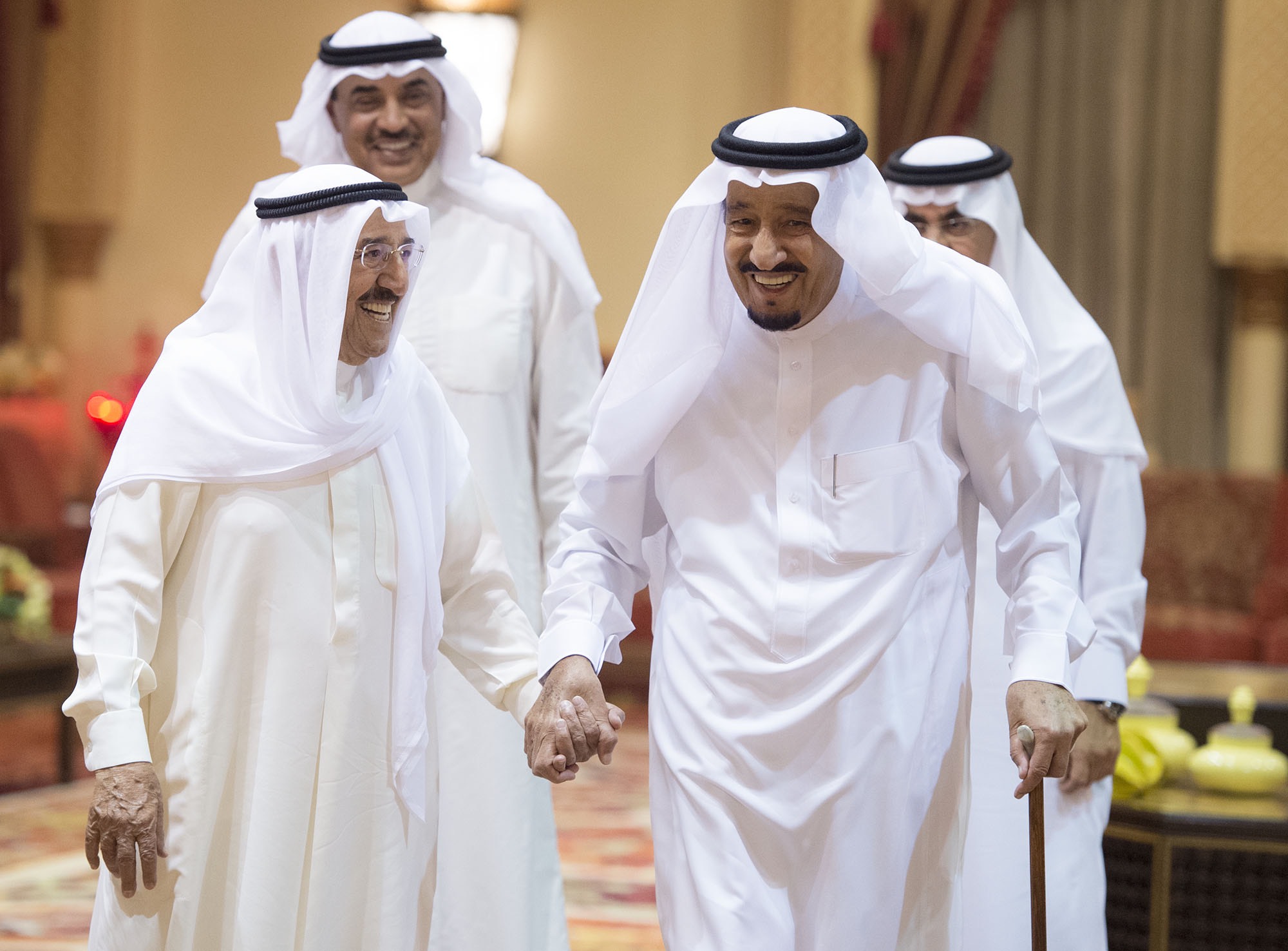 أمير الكويت في ضيافة الملك سلمان