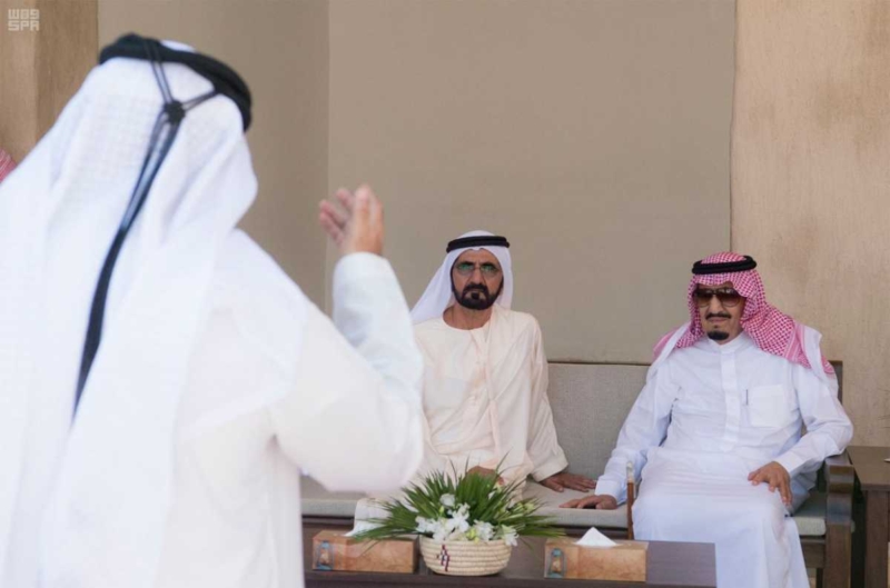 الملك يصل إلى إمارة دبي.jpg10