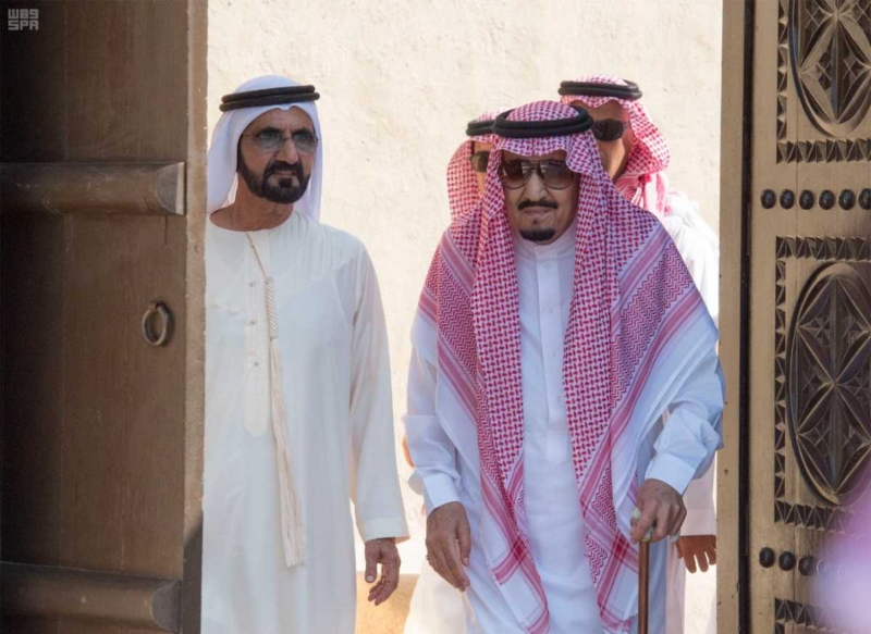 الملك يصل إلى إمارة دبي.jpg2