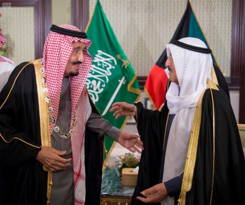 الملك يعقد جلسة مباحثات مع أمير الكويت.jpg6