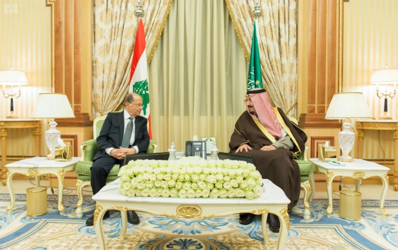 الملك يعقد جلسة مباحثات مع الرئيس اللبناني ‫(1)‬ ‫‬