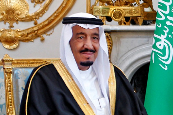 الملك يتلقى اتصالًا من أميري الكويت وقطر وملك البحرين بمناسبة حلول شهر رمضان