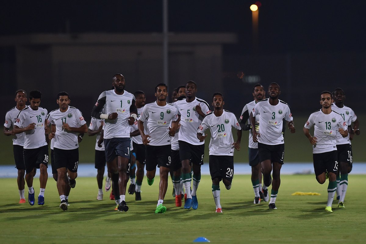 بالصور.. المنتخب السعودي يخوض أولى تدريباته استعدادًا لـ”أستراليا”