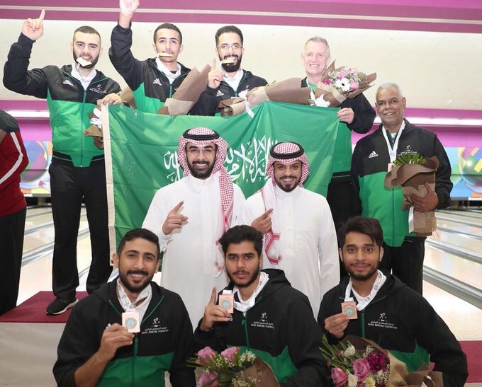 آل الشيخ يُهنئ المنتخب السعودي للبولينج ويُكافئ اللاعبين