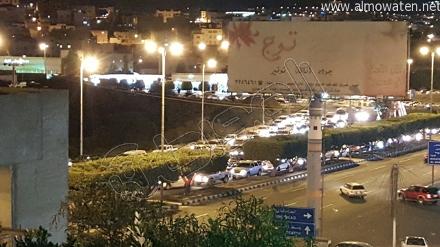 “المواطن” ترصد طريق أبها- الخميس بعد إغلاقه بسبب صيانة جسر المشاة