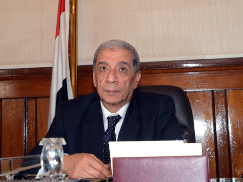 النائب العام المصري يحيل وزير إعلام مرسي إلى الجنايات