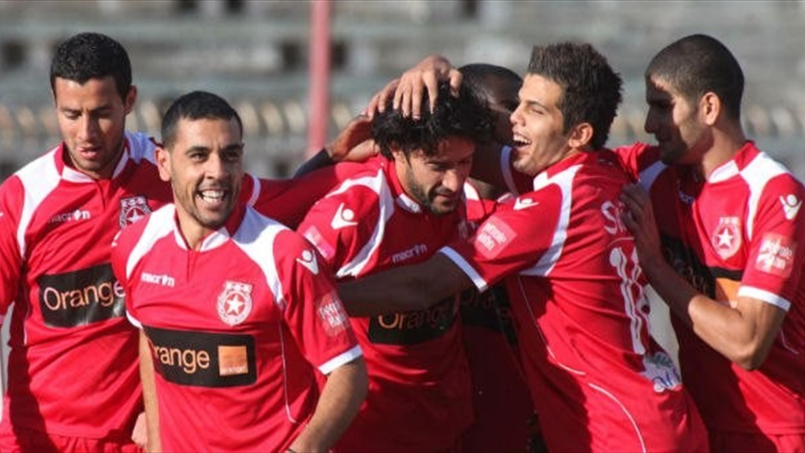 النجم التونسي والجديدي المغربي يتأهلان لمجموعات أبطال إفريقيا