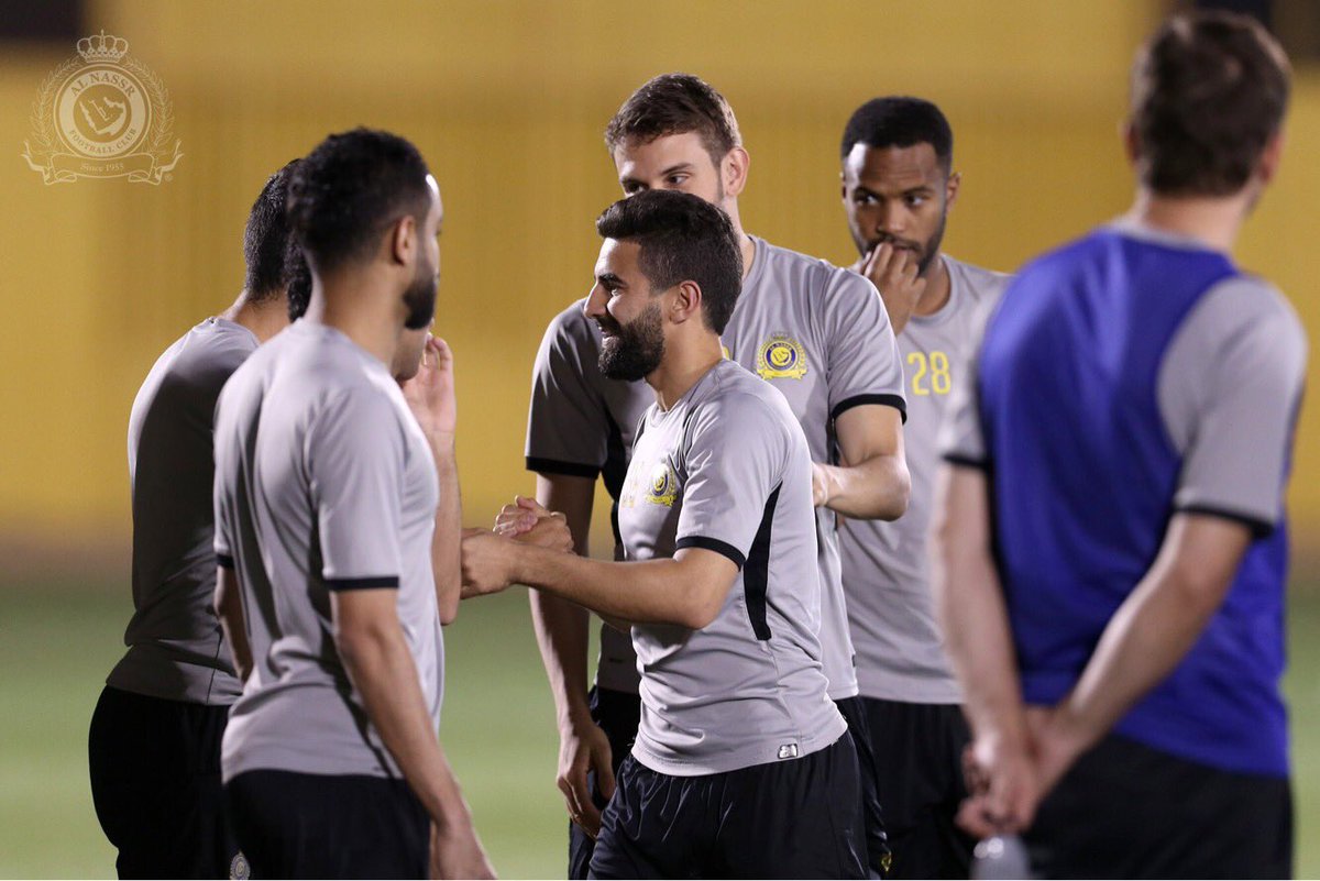 النصر يواصل تدريباته.. وفوزير وجابو يكتفون بالجري حول الملعب