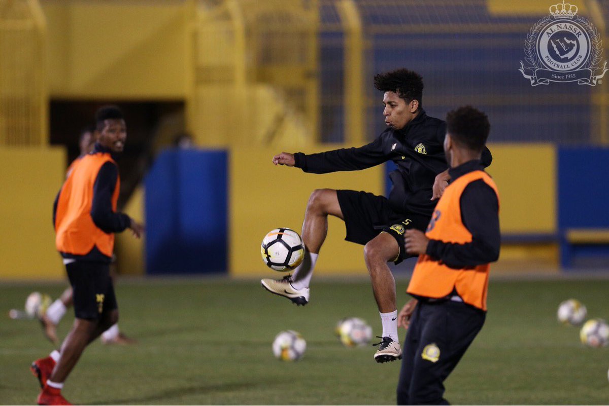 الجماهير تتفاعل مع مباراة النصر اليوم