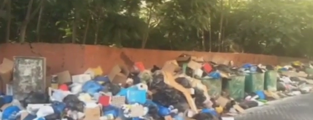 بالفيديو.. سكان بيروت يحتجون على تراكم النفايات في شوارع العاصمة اللبنانية