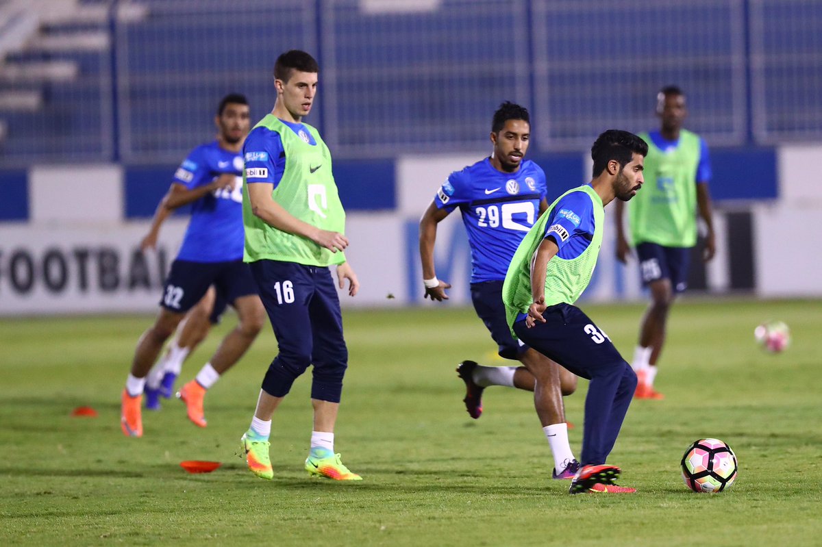 بالصور.. الهلال يعود للتدريبات