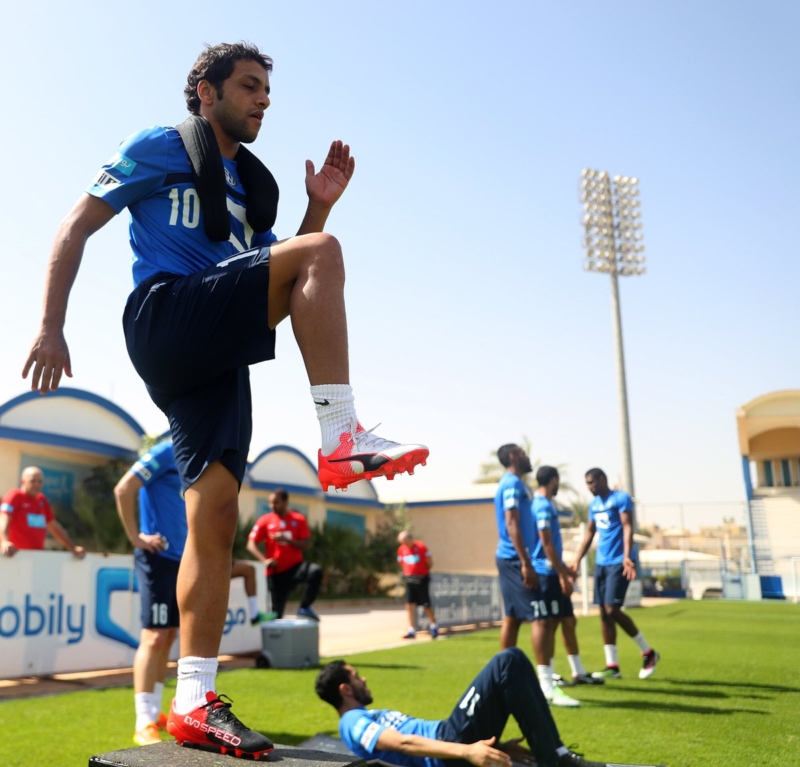 الهلال 6