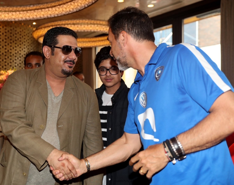 الهلال 8