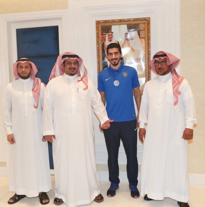 تجديد عقد عبدالله الحافظ يُسعد جماهير الهلال