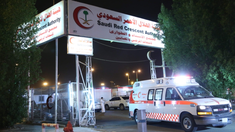 الهلال الأحمر يجهز (٦٧٧) سيارة إسعاف وآلية لتغطية العاصمة و المشاعر المقدسة صحيفة المواطن ‫‬