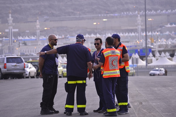 الهلال الاحمر الحج (3)