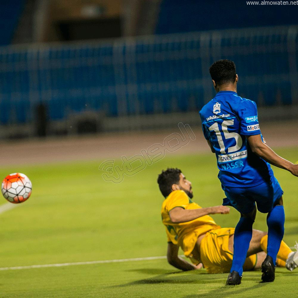 السويدي إيكبيرغ يقرر عدم تأجيل مباراة الهلال والخليج