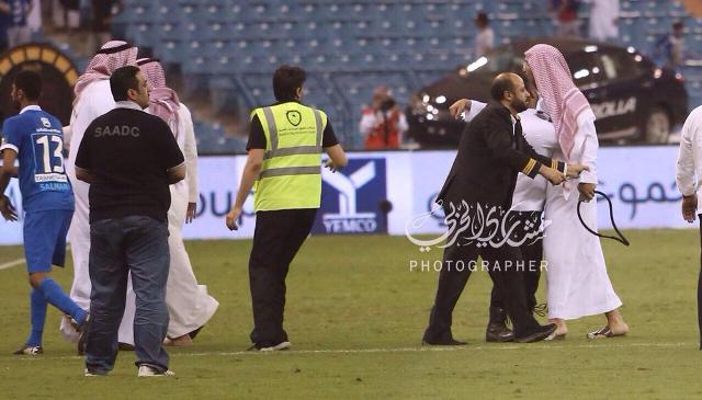 ابن مساعد يوجه بالتحقيق في أحداث مباراة الهلال والنصر