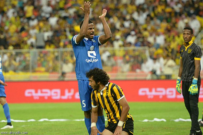 بالأرقام.. الاتحاد الأكثر تسجيلًا في شباك الهلال بـ”دوري المحترفين”