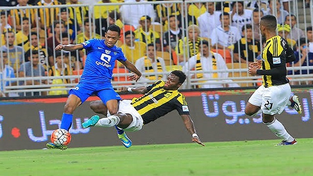 هُنا.. تاريخ مواجهات الهلال والاتحاد في الدوريّ