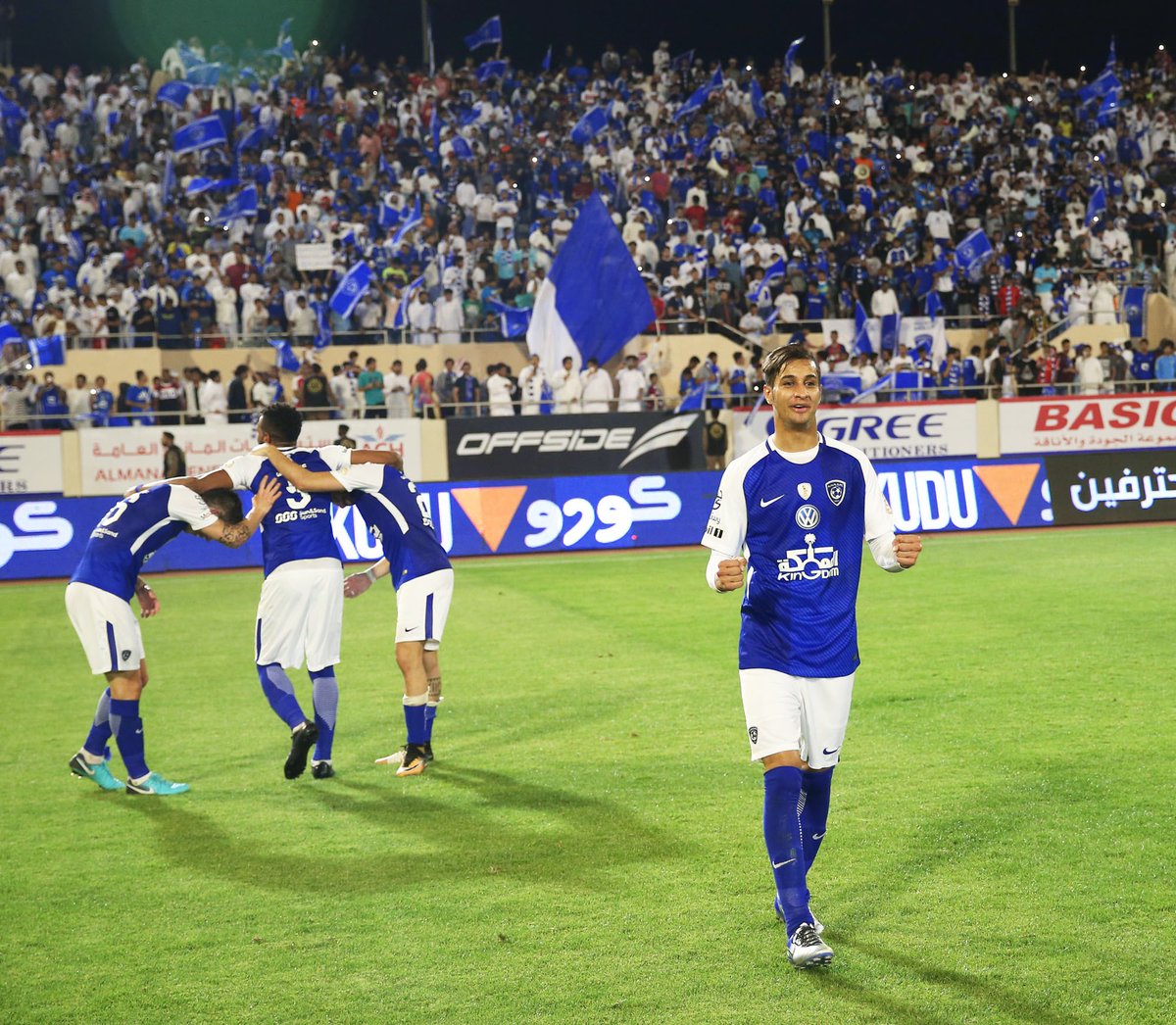 الهلال والقادسية بالدوري.. الزعيم يُحقق رقمًا مميزًا