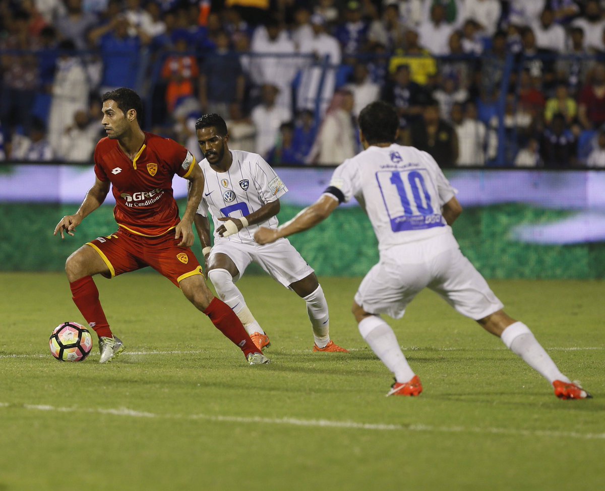 بالفيديو.. نواف العابد يُشعل مباراة الهلال والقادسية