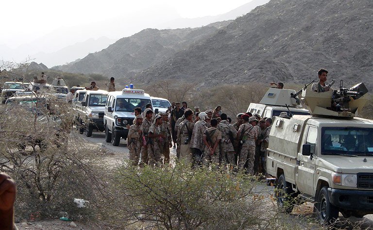 مقتل مسؤول عسكري يمني و3 آخرين في هجوم للقاعدة بأبين