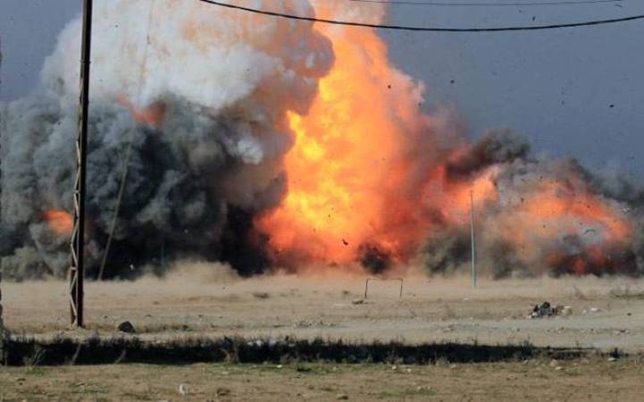 أُم القنابل تحصد 90 قتيلاً من عناصر داعش بأفغانستان