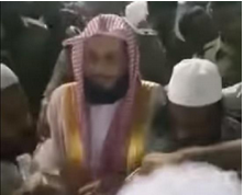 شاهد.. حشود غفيرة تحيط ب #إمام_الحرم خلال زيارته للهند