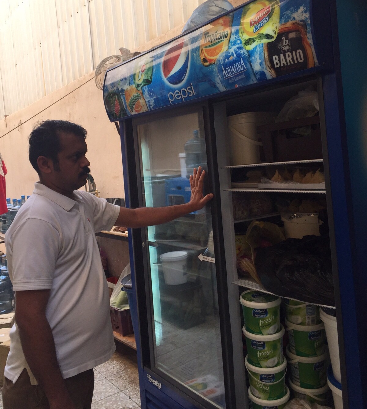 إغلاق منشآت غذائية بروضة #الرياض لمخالفات صحية