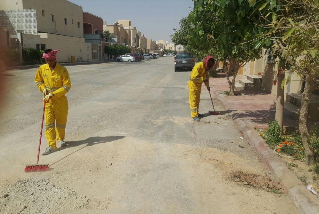 “أمانة الرياض” تستنفر لإزالة مخلفات الأمطار