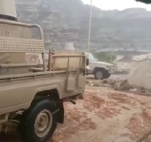 مقطع فيديو لأمطار خير وبركة على الحدود الجنوبية