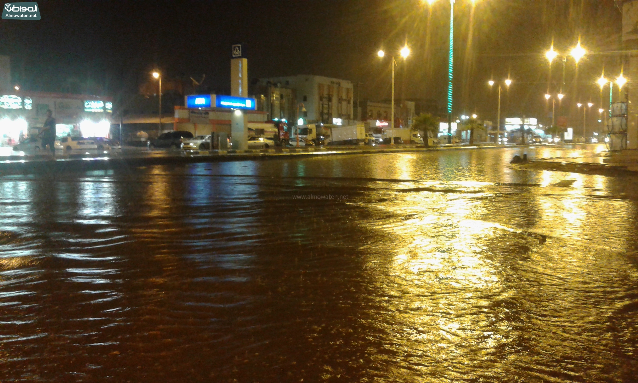 أمطار غزيرة على نجران.. متوسطة على الطائف