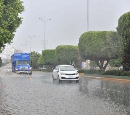أمطار متوسطة إلى غزيرة على جنوب وشرق #مكة