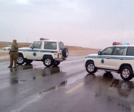 إغلاق الطريق الدولي لغرب عرعر بسبب غزارة الأمطار