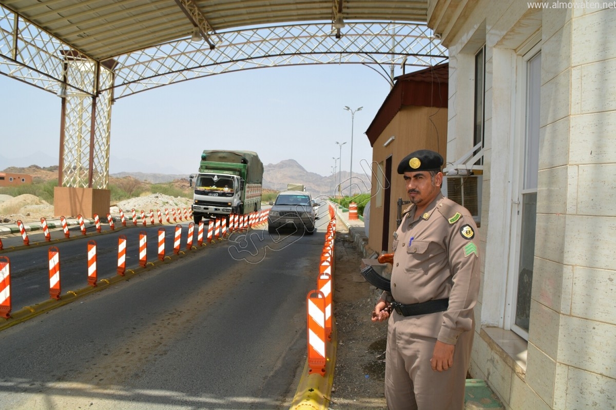 شرطة #عسير تضبط ٧٣١٦ مخالفاً لنظام الحج قبل دخولهم #مكة