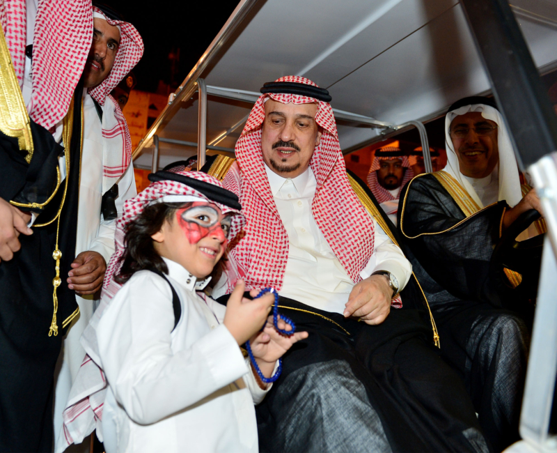 امير الرياض يشارك احتفالات الرياض ‫(338816191)‬ ‫‬