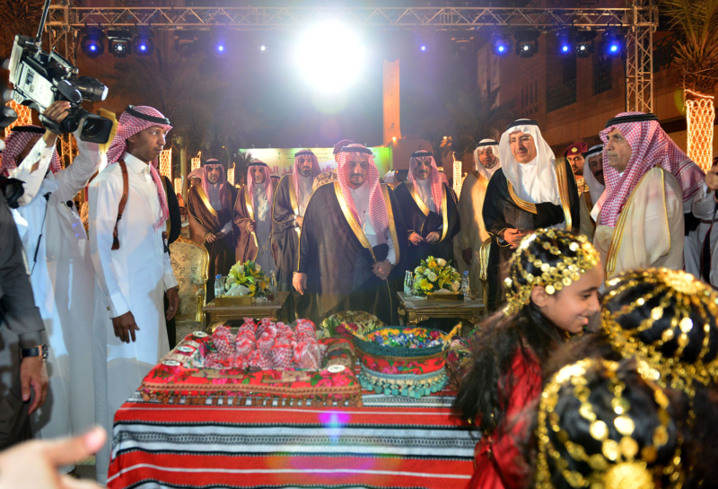 امير الرياض يشارك احتفالات الرياض ‫(338816201)‬ ‫‬
