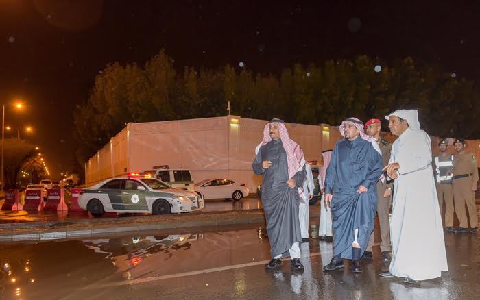 بالصور.. أمير #القصيم للمحافظين: اخرجوا للميدان الآن