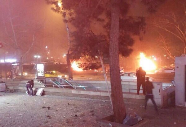 بالفيديو والصور.. 28 قتيلًا وعشرات الجرحى حصيلة انفجار أنقرة
